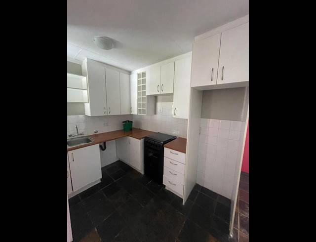3 BEDROOM PROPERTY TO RENT IN WILGEHEUWEL